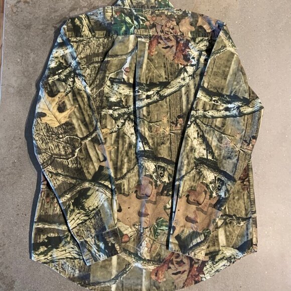 Men's Long-Sleeve Mossy Oak Break-Up Infinity Shirt - Picture 3 of 7